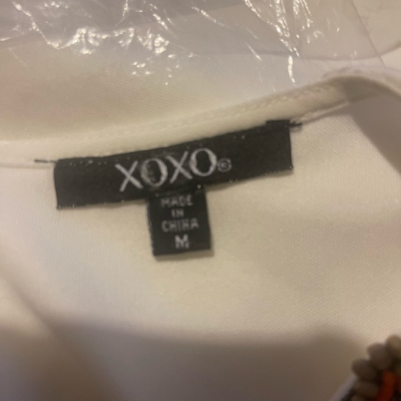 Xoxo dress with beaded collar - Picture 3 of 9